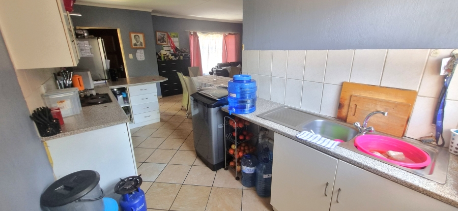 To Let 3 Bedroom Property for Rent in Elandsrand North West